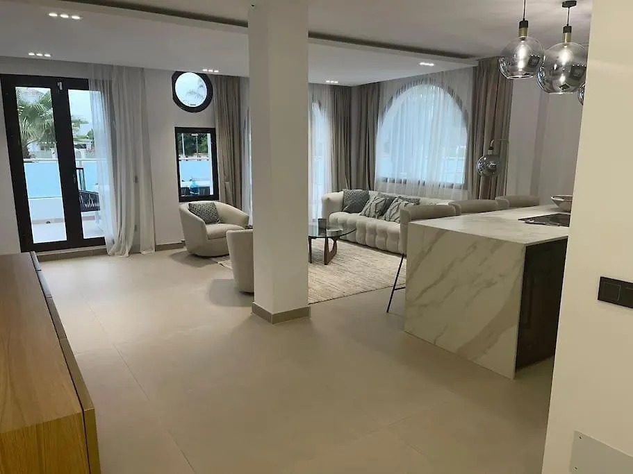 Superbe Appartement 3 Chambres Marbella 0*,  Spanien